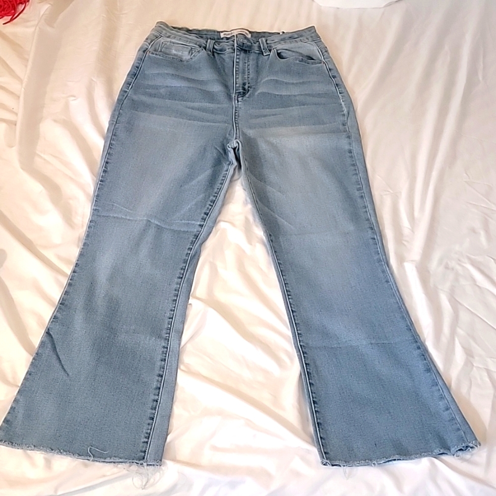 Secrets bootleg super high narrow waist jeans size 13/14